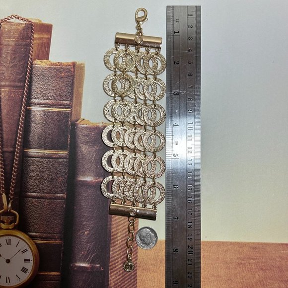 Super Wide Signed RJ Graziano Multi Strand Gold Tone Circle Links Bracelet - Picture 2 of 8